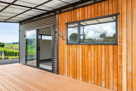 Photo of property in 38c Tawhiti Road, Hawera, 4610