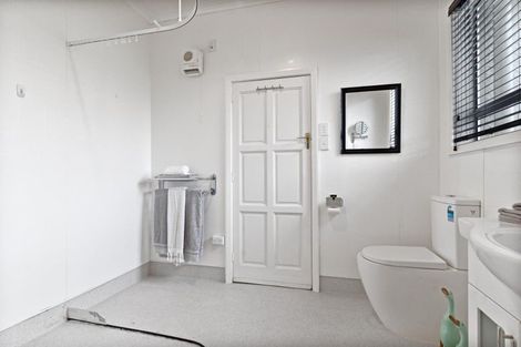 Photo of property in 59 Kent Street, Carterton, 5713