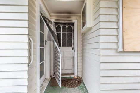 Photo of property in 30 Bledisloe Street, Levin, 5510