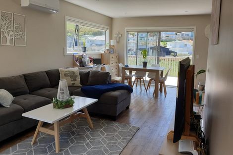Photo of property in 22 Rochdale Drive, Churton Park, Wellington, 6037