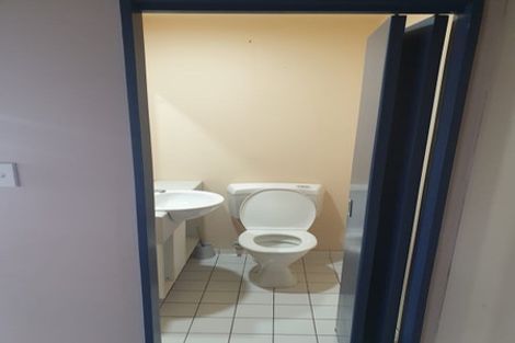 Photo of property in Grandstand Apartments, 11/80u Kent Terrace, Mount Victoria, Wellington, 6011