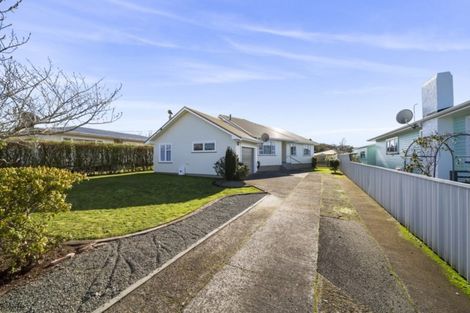 Photo of property in 44 Celia Street, Stratford, 4332