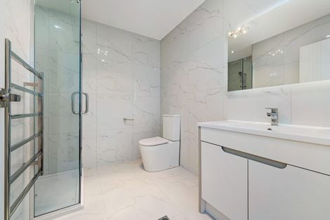 Photo of property in 5/63 Cambridge Terrace, Papatoetoe, Auckland, 2025