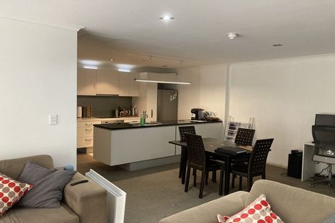 Photo of property in Bellagio Apartments, 3c/39 Taranaki Street, Te Aro, Wellington, 6011