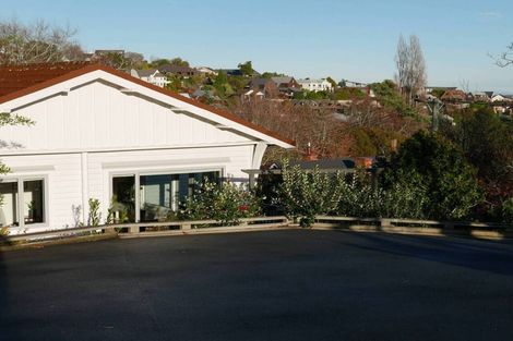 Photo of property in 22 Hackthorne Road, Cashmere, Christchurch, 8022