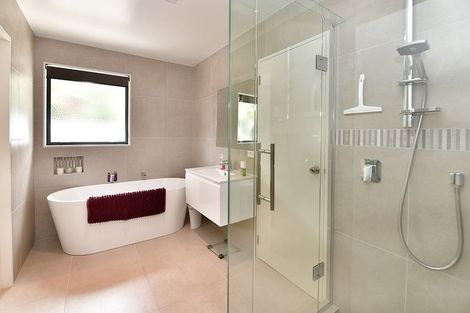 Photo of property in 69 Maygrove Drive, Orewa, 0931