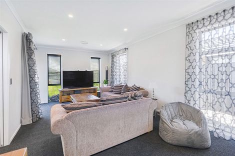 Photo of property in 2 Reuben Avenue, Rolleston, 7615