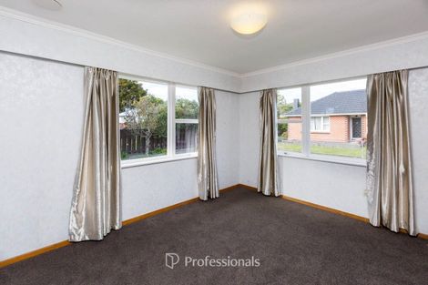 Photo of property in 61 Kashmir Avenue, Clouston Park, Upper Hutt, 5018