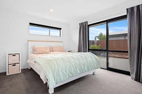 Photo of property in 35 Tara Crescent, Woodend, 7610