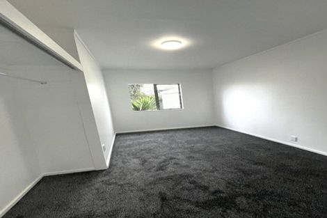 Photo of property in 7 Barrys Road, Glendene, Auckland, 0602