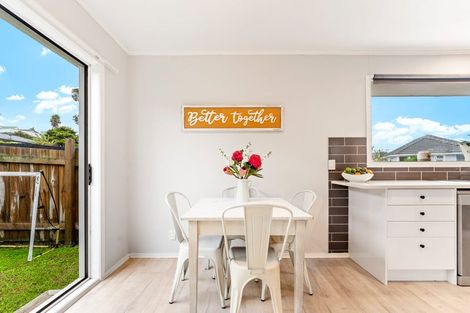 Photo of property in 921 Whangaparaoa Road, Manly, Whangaparaoa, 0930