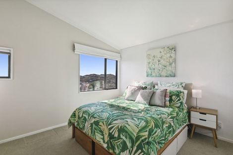 Photo of property in 5b Becker Way, Karori, Wellington, 6012