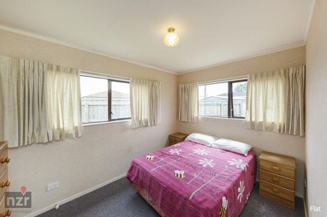 Photo of property in 26 Cumberland Place, Kelvin Grove, Palmerston North, 4414