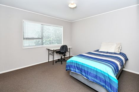 Photo of property in 13b Youngs Road, Papakura, 2110