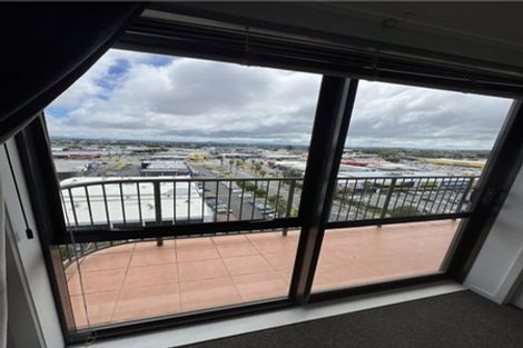 Photo of property in 11d/18 Ronwood Avenue, Manukau, Auckland, 2104