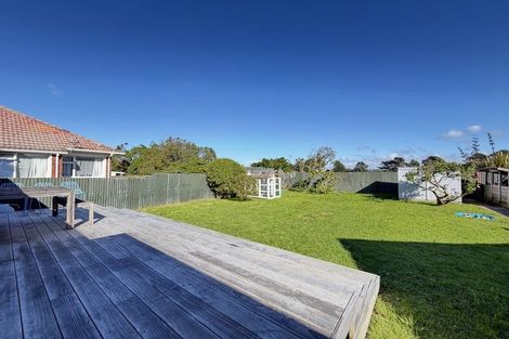 Photo of property in 25 Pirie Crescent, Moera, Lower Hutt, 5010