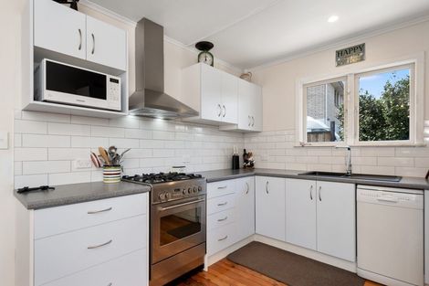 Photo of property in 82 Macloughlin Drive, Te Puke, 3119