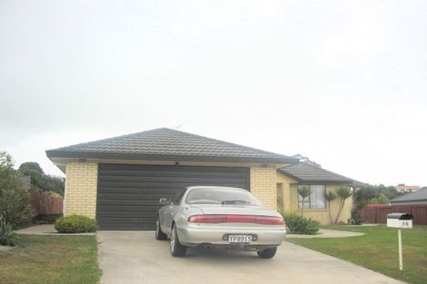 Photo of property in 16 Norm Freeman Drive, Te Puke, 3119