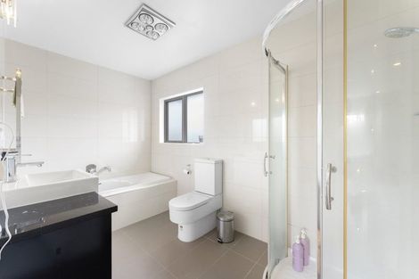 Photo of property in 37a Dominion Street, Takapuna, Auckland, 0622