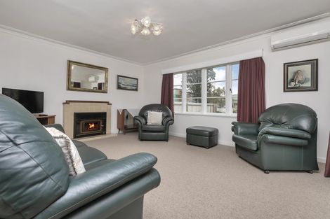 Photo of property in 126 Hutchinson Avenue, New Lynn, Auckland, 0600