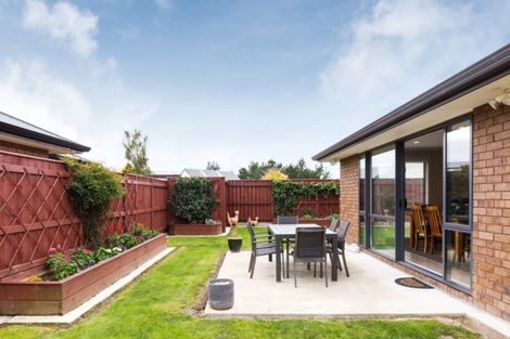 Photo of property in 4 Levi Place, Kelvin Grove, Palmerston North, 4414