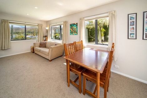 Photo of property in 60 Shields Street, Clyde, 9330