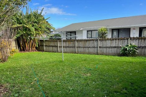 Photo of property in 1/28 Trentham Road, Takanini, Papakura, 2112