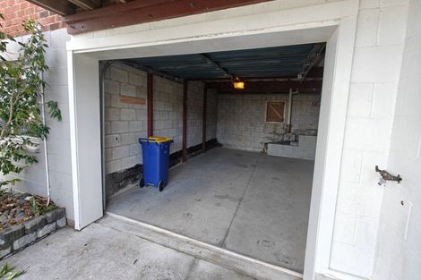 Photo of property in 4/73 Castor Bay Road, Castor Bay, Auckland, 0620