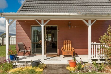 Photo of property in 255 Palmerston Street, Westport, 7825