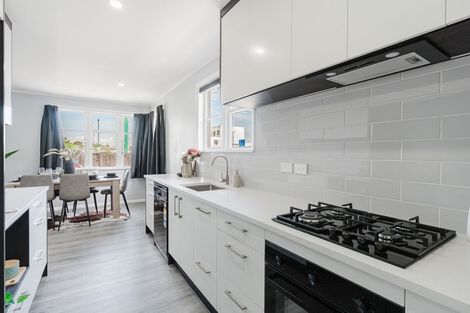Photo of property in 155 Peachgrove Road, Hamilton East, Hamilton, 3216