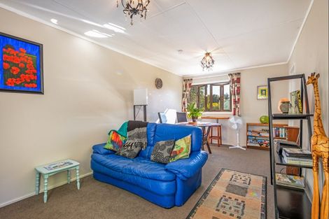 Photo of property in 10 Haggerty Street, Kimbolton, 4774