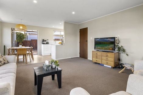 Photo of property in 1 Rutherford Street, Otumoetai, Tauranga, 3110