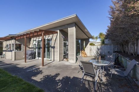 Photo of property in 2 Beckett Lane, Raumati Beach, Paraparaumu, 5032