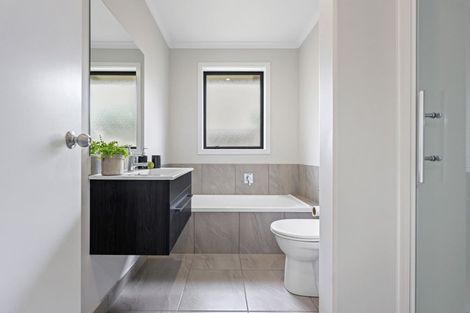 Photo of property in 19u2 Galloway Street, Hamilton East, Hamilton, 3216