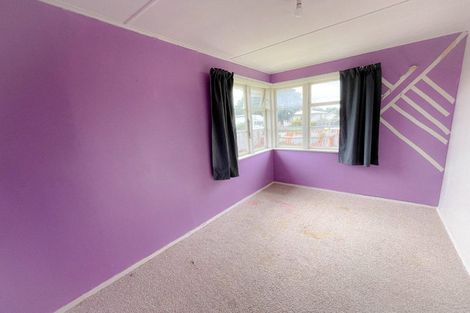 Photo of property in 19 Carson Street, Castlecliff, Whanganui, 4501