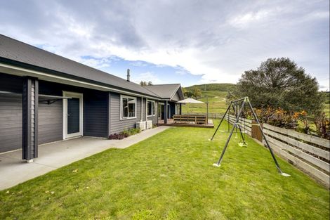 Photo of property in 66 Avery Road, Eskdale, Napier, 4182