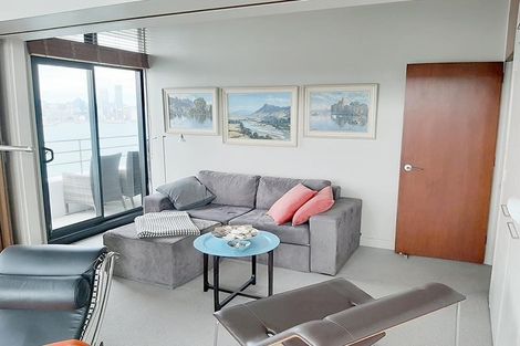 Photo of property in 45 Stanley Point Road, Stanley Point, Auckland, 0624