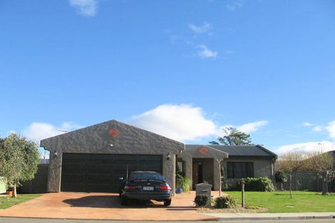 Photo of property in 3 Hyde Place, Taradale, Napier, 4112