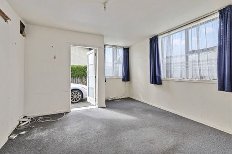 Photo of property in 127u7 Queens Drive, Lyall Bay, Wellington, 6022