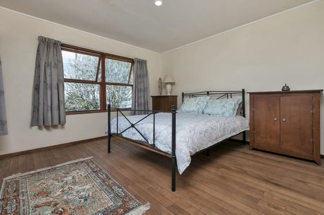 Photo of property in 40 Mountain Road, Mangere Bridge, Auckland, 2022