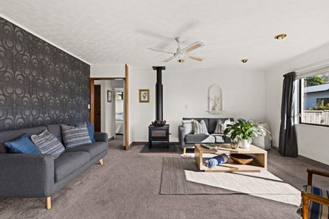 Photo of property in 2/8 Duart Road, Havelock North, 4130