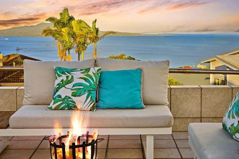 Photo of property in 27c Heathcote Road, Castor Bay, Auckland, 0620