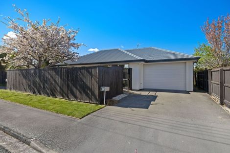 Photo of property in 1/3 Glenfield Crescent, Mairehau, Christchurch, 8052