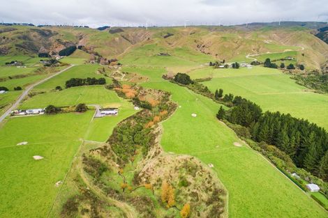 Photo of property in 52 Centre Road, Aokautere, Palmerston North, 4471