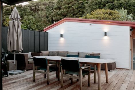 Photo of property in 6 Makorori Beach Road, Makorori, Gisborne, 4073