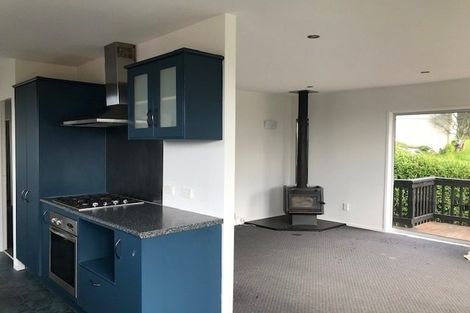 Photo of property in 20 Zingaro Place, Massey, Auckland, 0614