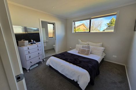 Photo of property in 7u3 Sare Crescent, Fairfield, Hamilton, 3214