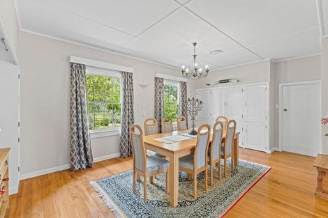 Photo of property in 74 Wanganui Road, Marton, 4788