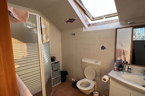 Photo of property in 104 Yaldhurst Road, Sockburn, Christchurch, 8042
