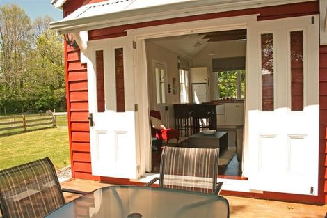 Photo of property in 48 Kemptons Line, Greytown, 5794